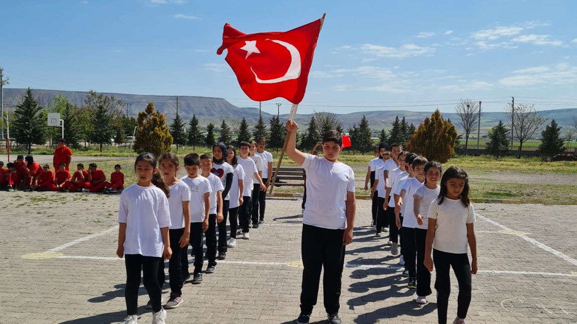 19 MAYIS ATATÜRK'Ü ANMA, GENÇLİK VE SPOR BAYRAMI